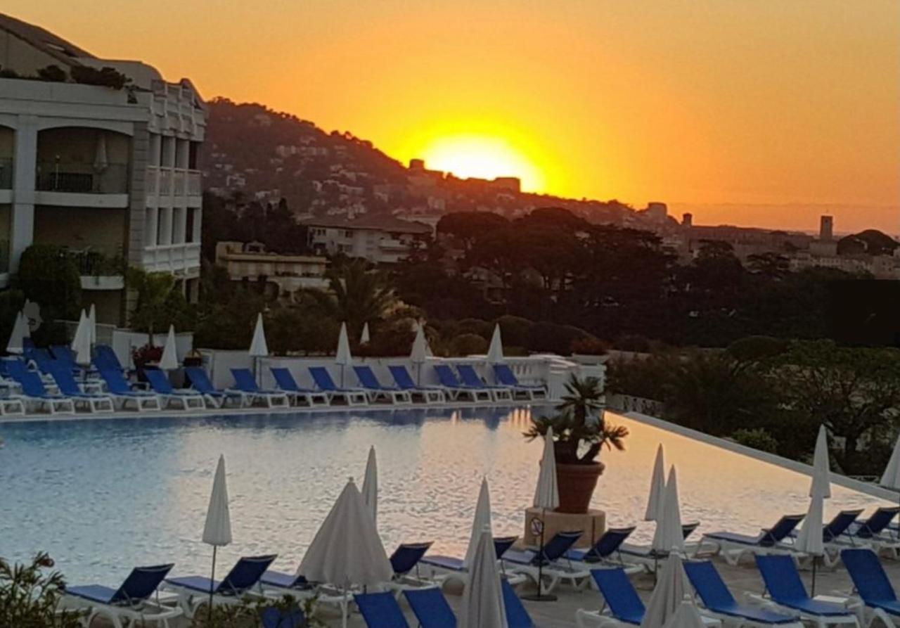 Exceptionnel Sur Cannes Vue Mer Piscine Экстерьер фото